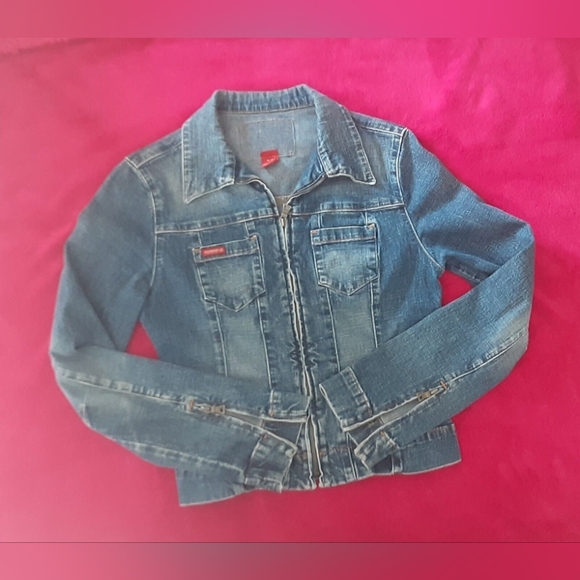 Guess denim jacket - Picture 2 of 6
